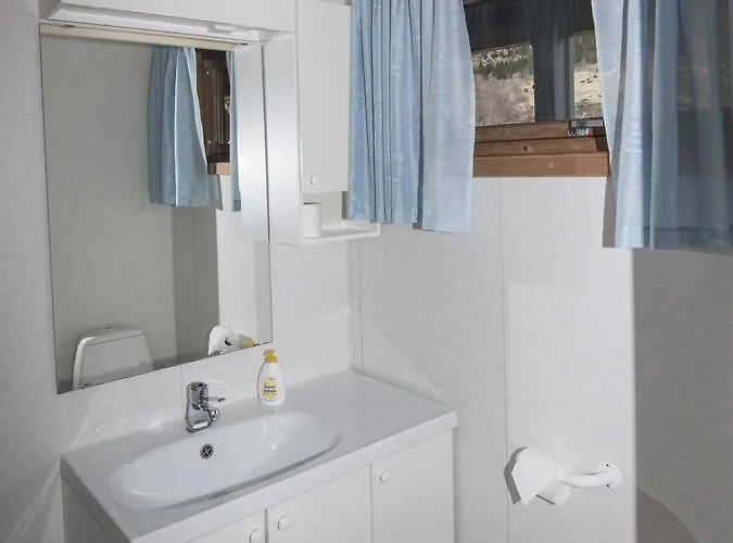 Grandane * Strangfjordens