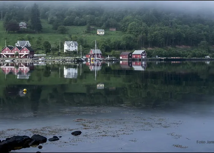 Grandane * Strangfjordens